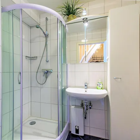 Ihr Zuhause Am 公寓 *